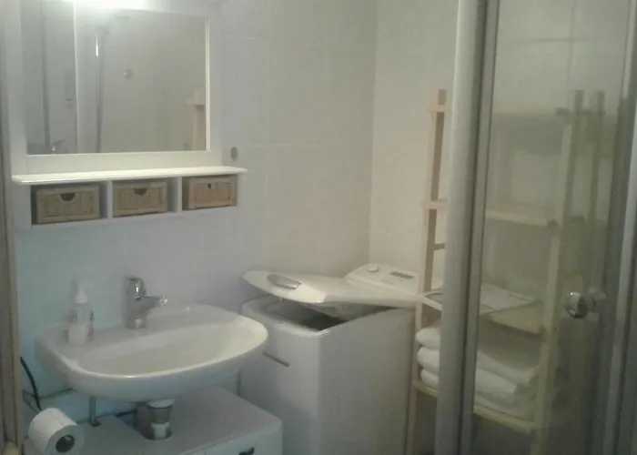 Small Apartment, Apartman Verbier